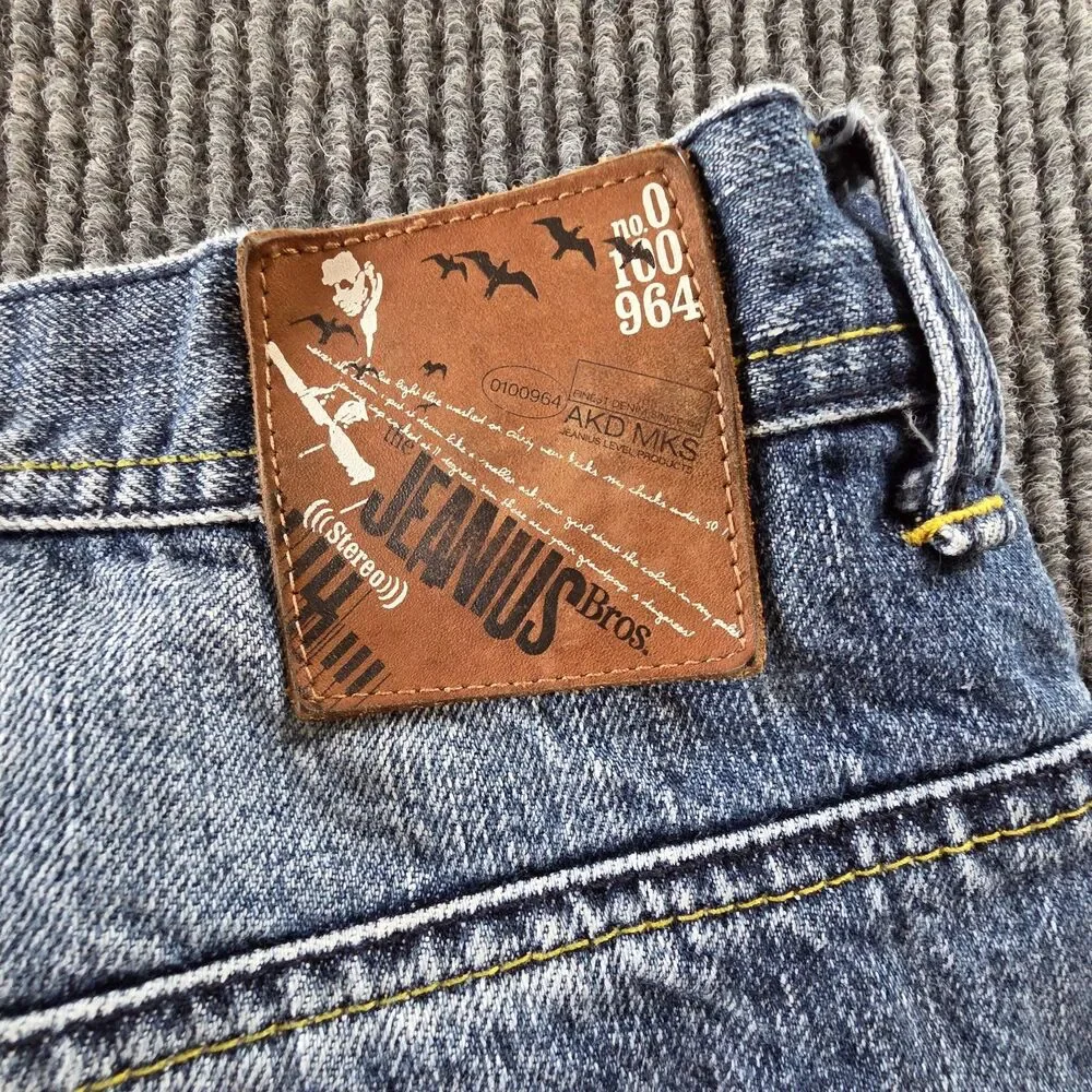 Y2K Vintage Akademiks Jeanius Mens Jean Shorts Size 40 Acid Wash